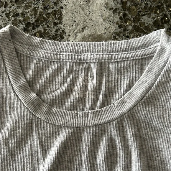 AERIE Ribbed Tank Top *light grey* - Picture 5 of 5